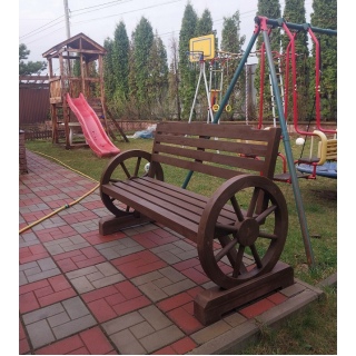 Скамейки  из дерева 